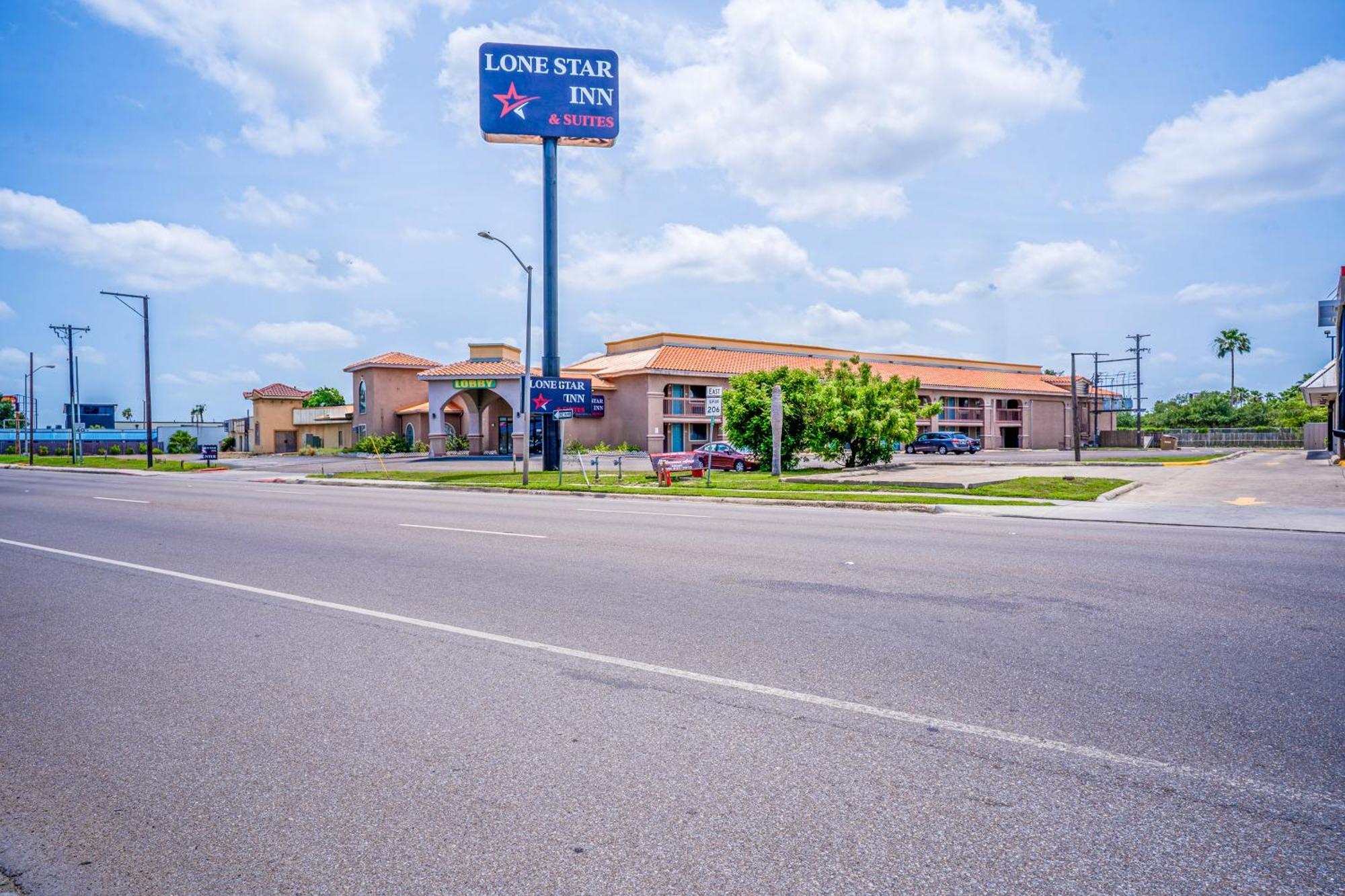 Lone Star Inn & Suites By Oyo Harlingen Tx Exterior photo